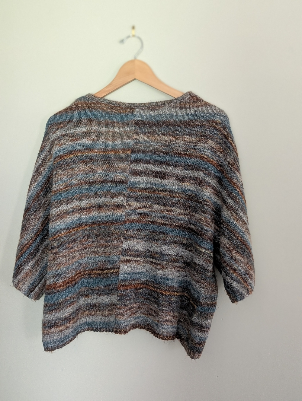 Jana | Women's L/XL | Button Style Wrap - Picture 7 of 15